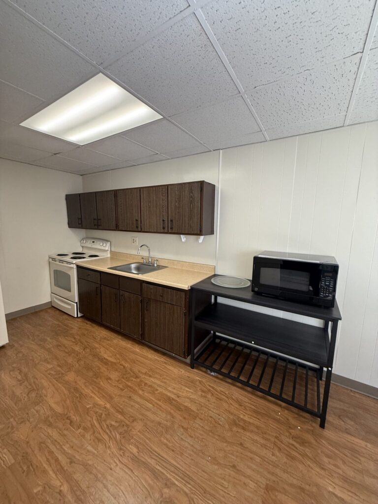 1108 E Genesee St Apt 103 photo 12