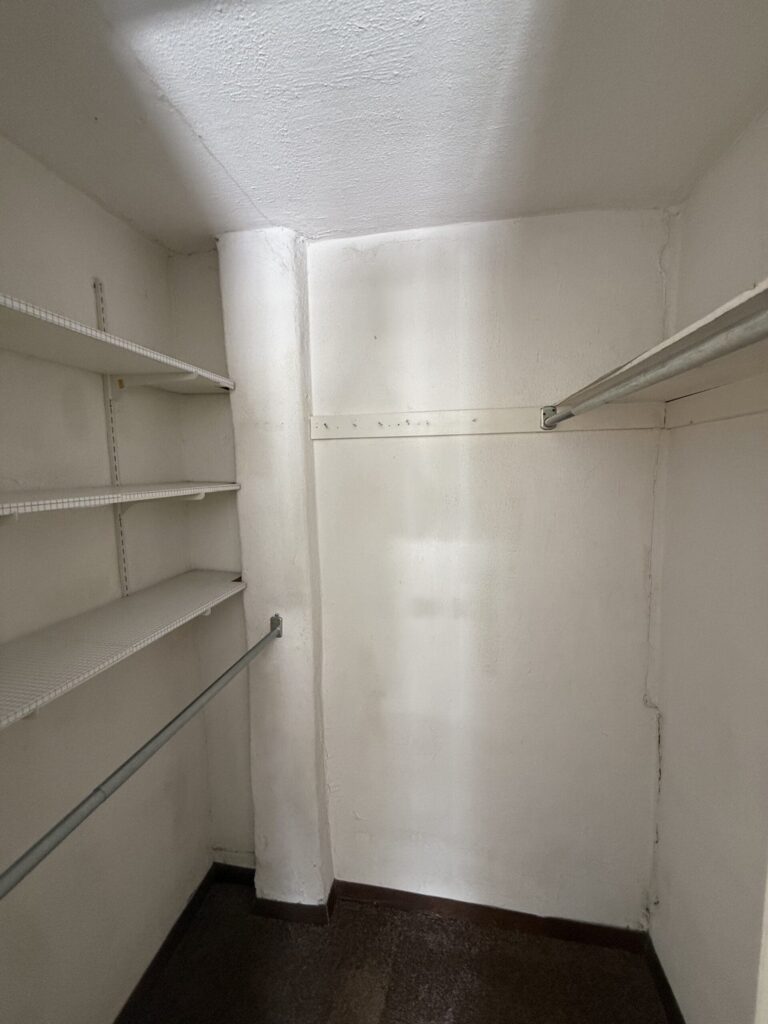 1108 E Genesee St Apt 103 photo 20