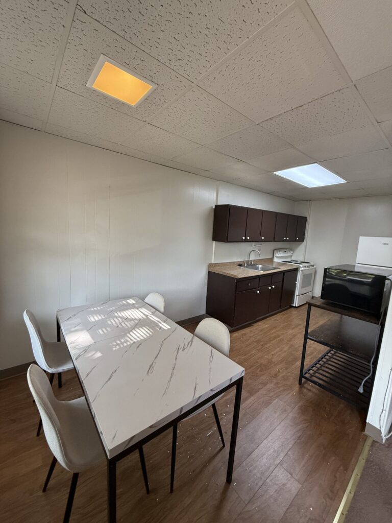 1108 E Genesee St Apt 107 photo 10