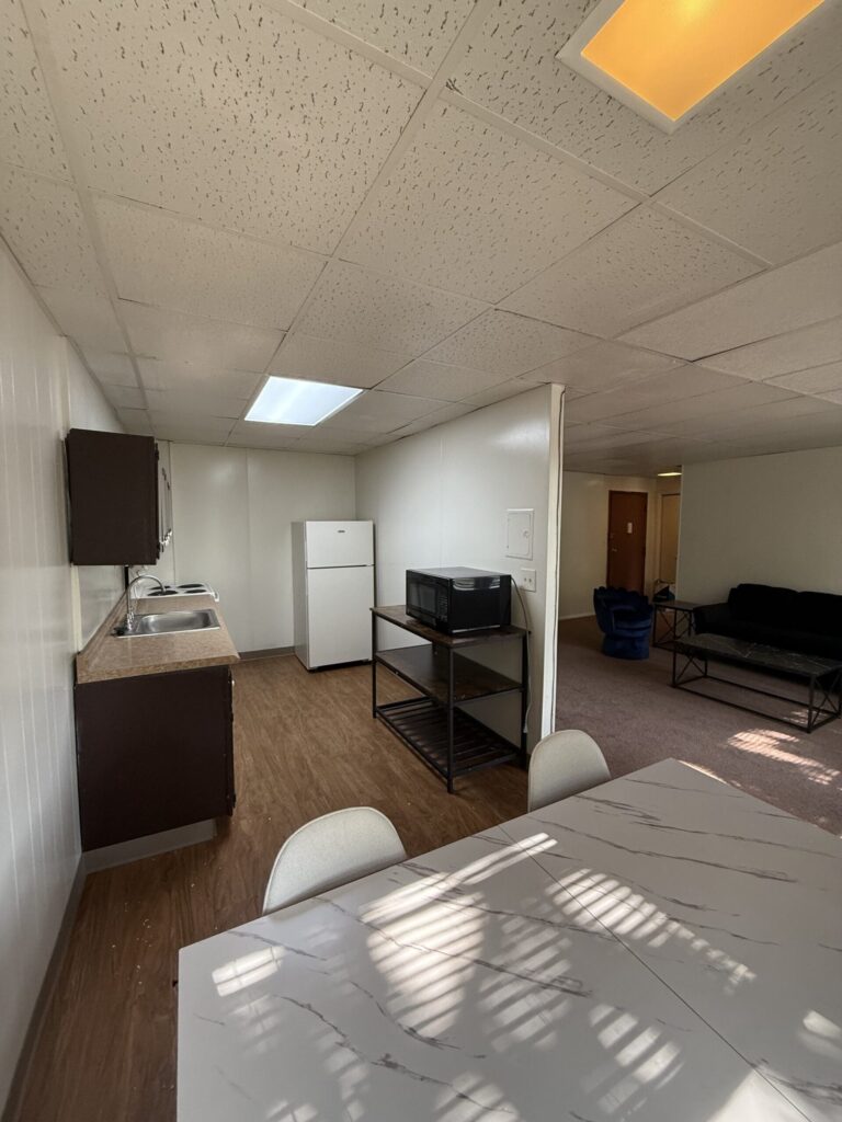 1108 E Genesee St Apt 107 photo 11