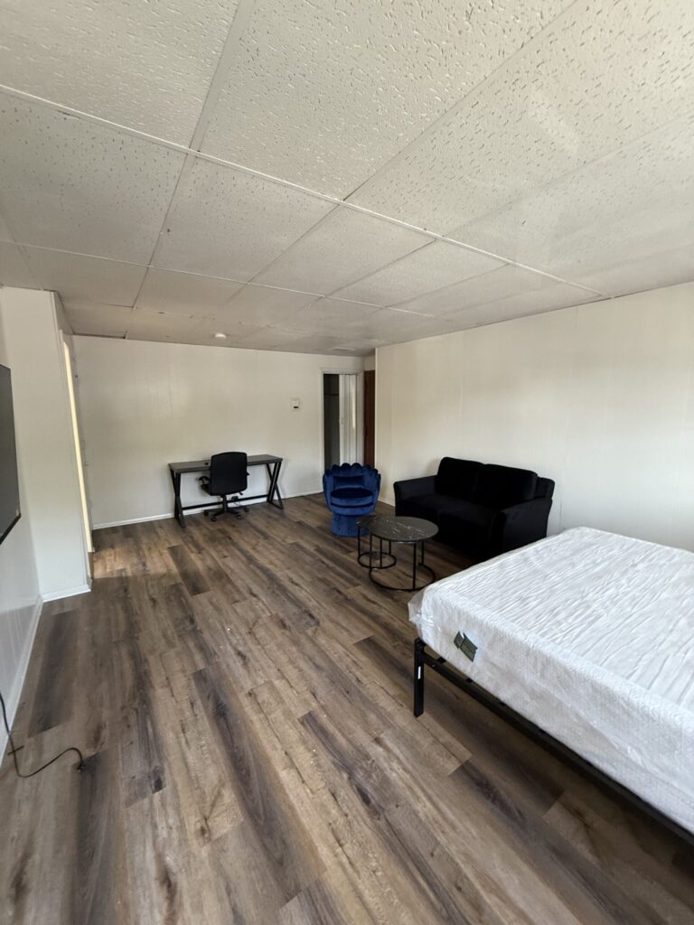 1108 E Genesee St Apt 209 photo 7