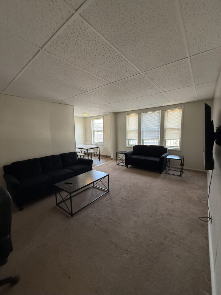 1108 E Genesee St Apt 306 photo 10