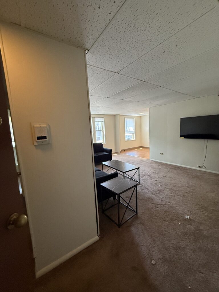 1108 E Genesee St Apt 305 photo 6