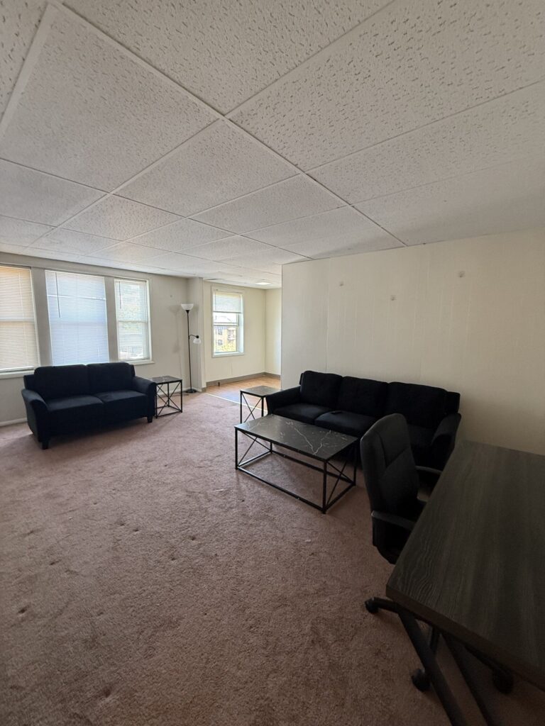 1108 E Genesee St Apt 304 photo 6