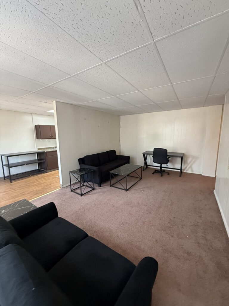 1108 E Genesee St Apt 304 photo 7