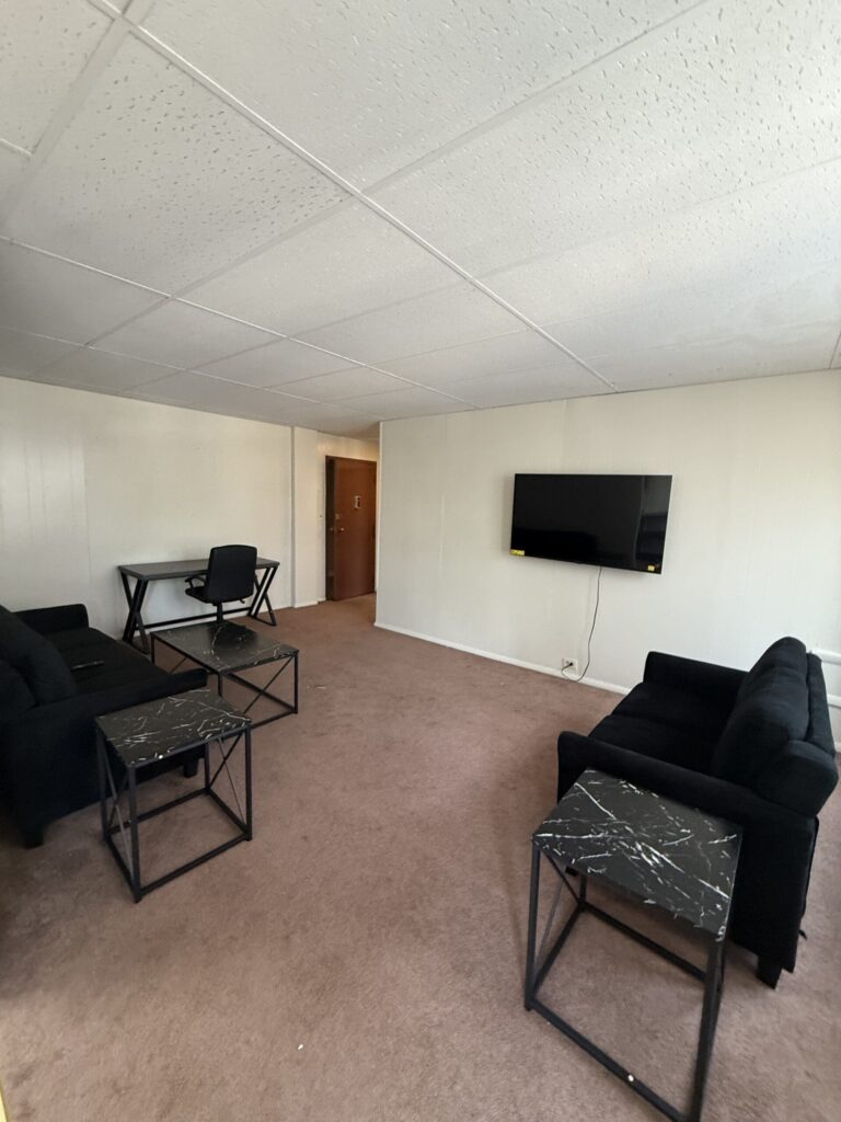 1108 E Genesee St Apt 304 photo 10