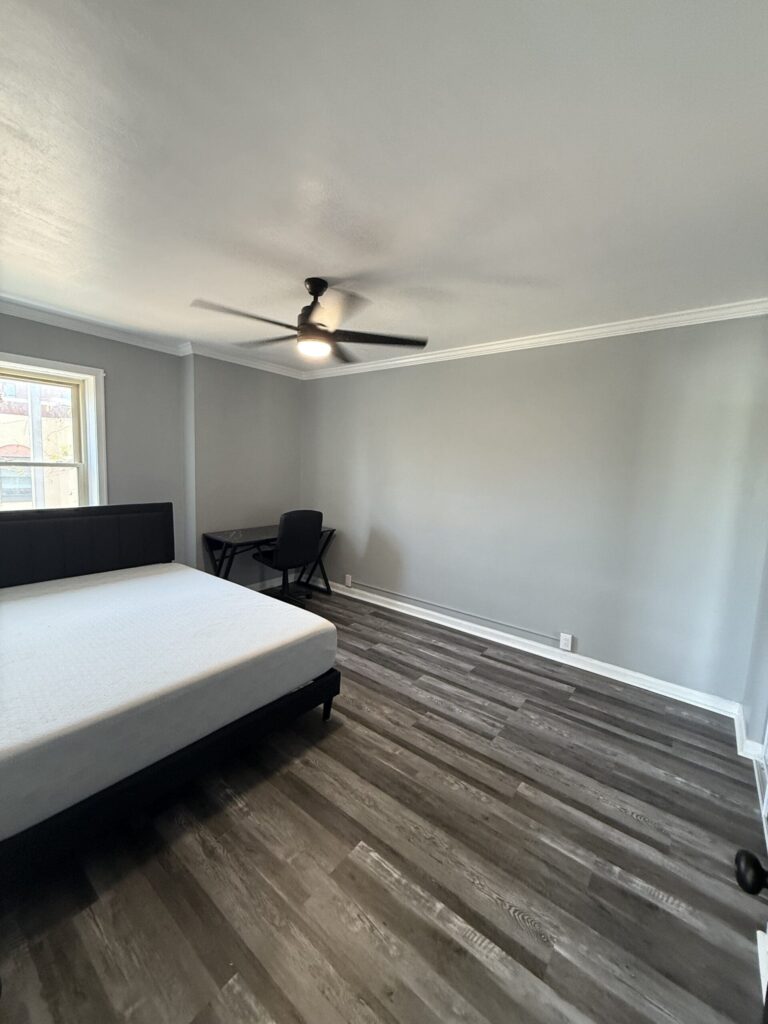 1114 E Genesee St Apt 8 photo 19