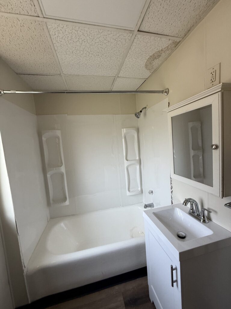 1108 E Genesee St Apt 309 photo 10