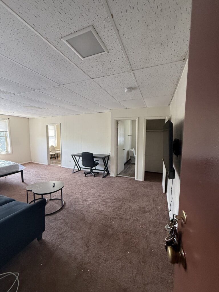 1108 E Genesee St Apt 409 photo 5