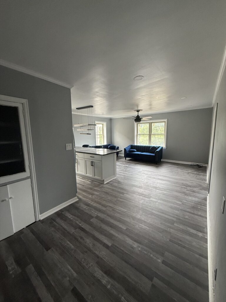 1114 E Genesee St Apt 5 photo 8