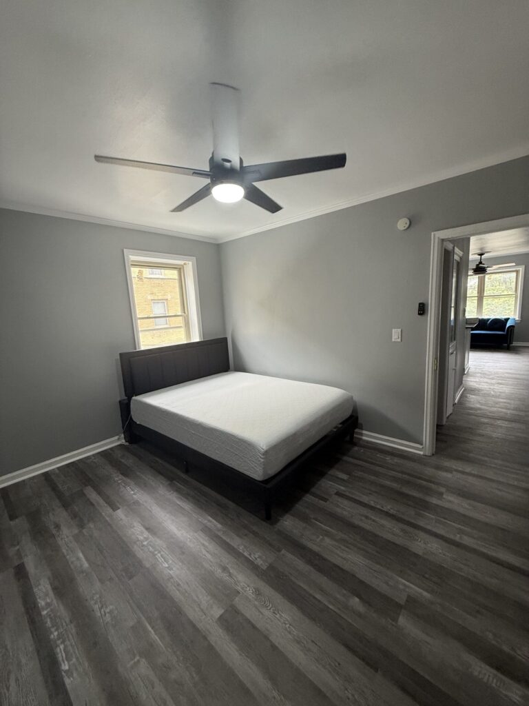 1114 E Genesee St Apt 5 photo 15