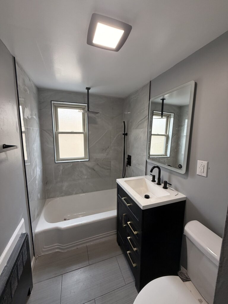 1114 E Genesee St Apt 1 photo 15