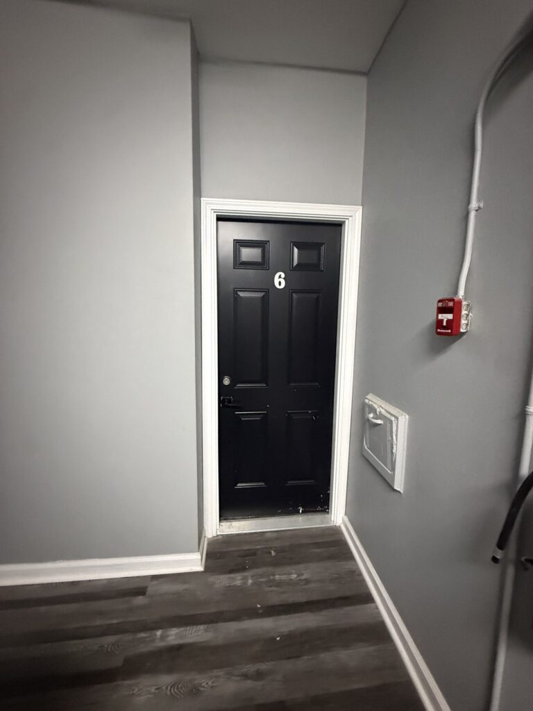 1114 E Genesee St Apt 6 photo 6