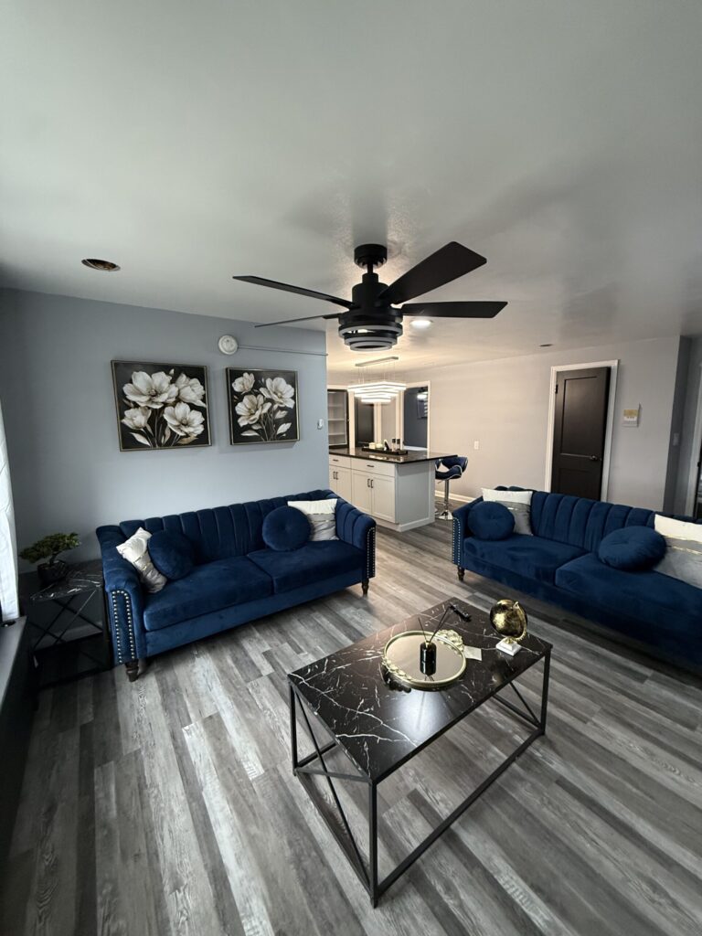1114 E Genesee St Apt 10 photo 8