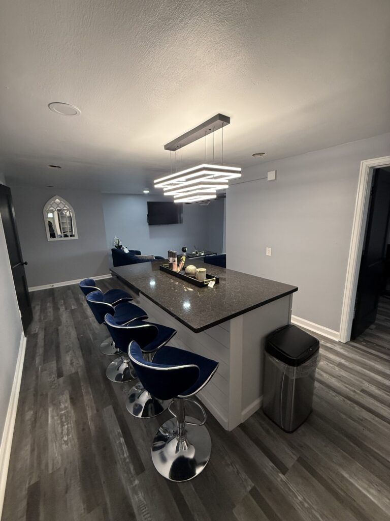 1114 E Genesee St Apt 10 photo 14