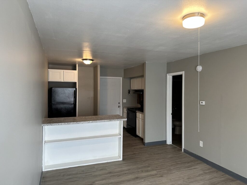 401 Smith St Unit A2 photo 3