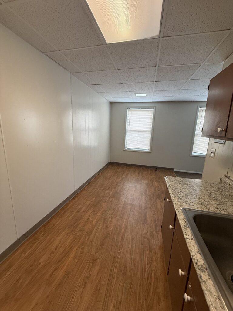 1108 E Genesee St Apt 108 photo 13
