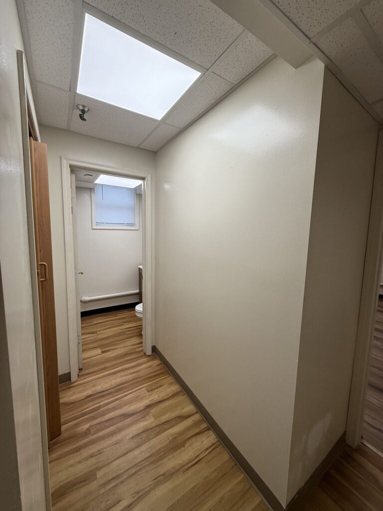 1108 E Genesee St Apt 101 photo 9