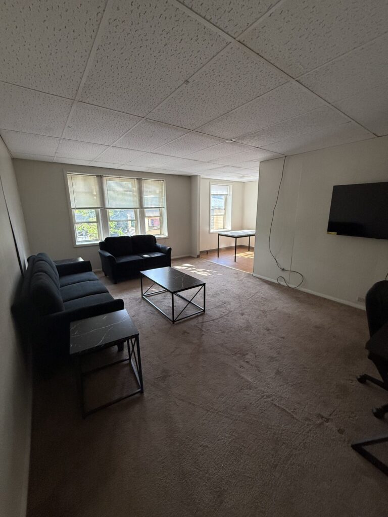 1108 E Genesee St Apt 205 photo 7