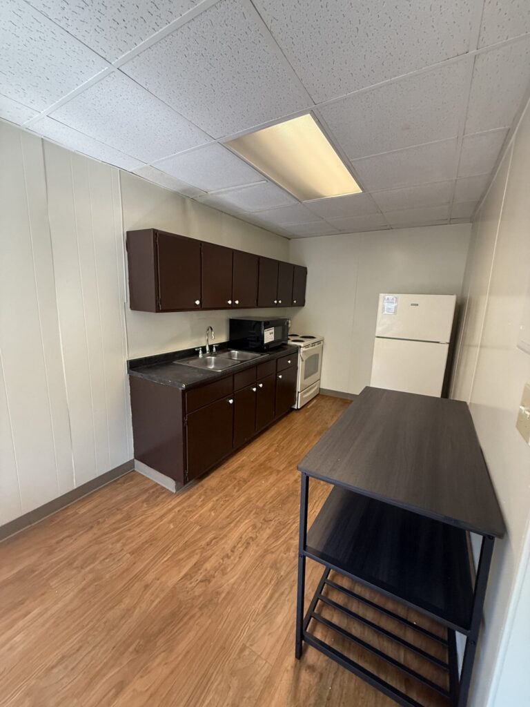 1108 E Genesee St Apt 205 photo 10