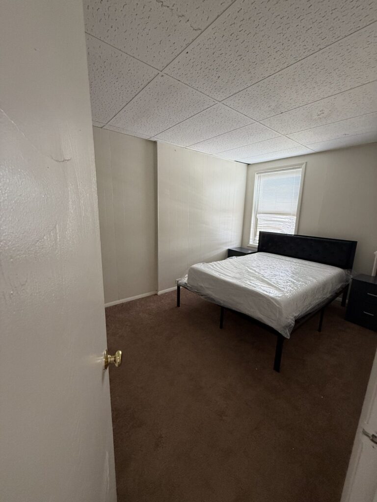1108 E Genesee St Apt 202 photo 17