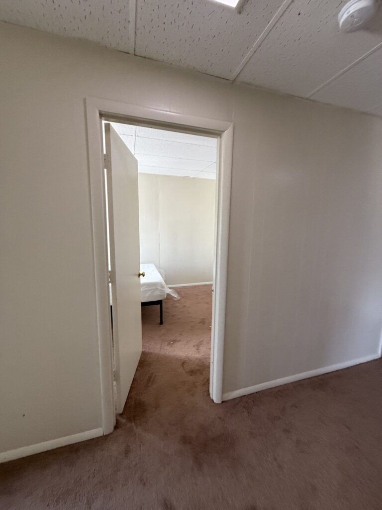 1108 E Genesee St Apt 202 photo 20