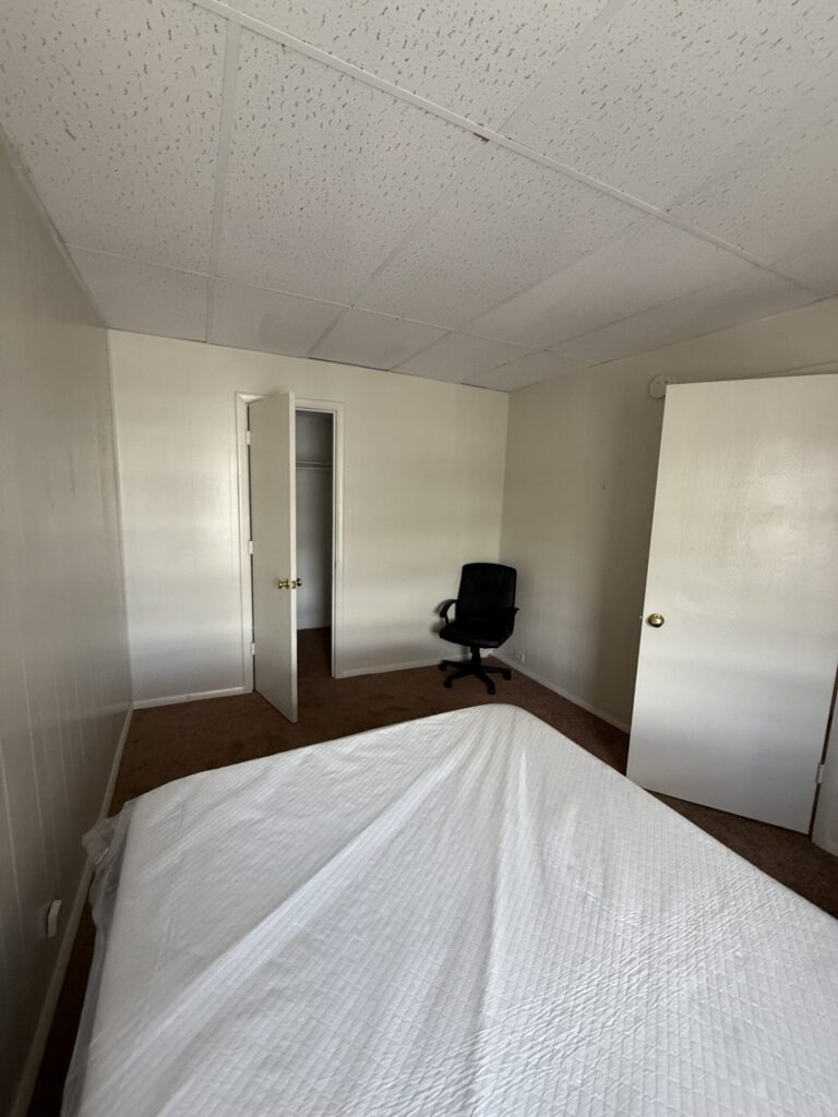 1108 E Genesee St Apt 202 photo 23