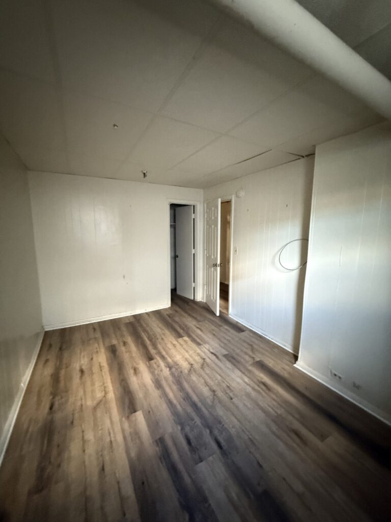 1108 E Genesee St Apt B2 photo 7
