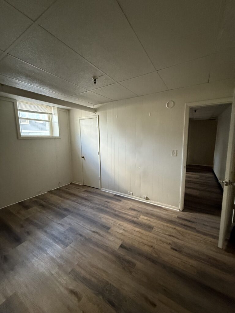 1108 E Genesee St Apt B2 photo 12