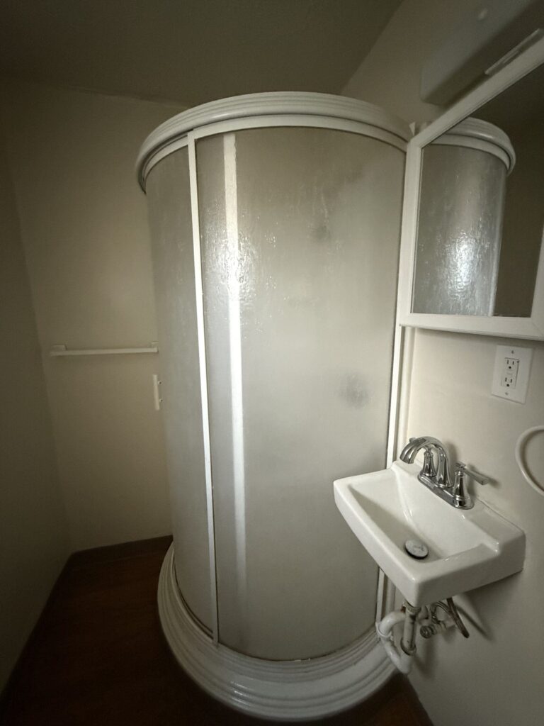 1108 E Genesee St Apt B2 photo 16