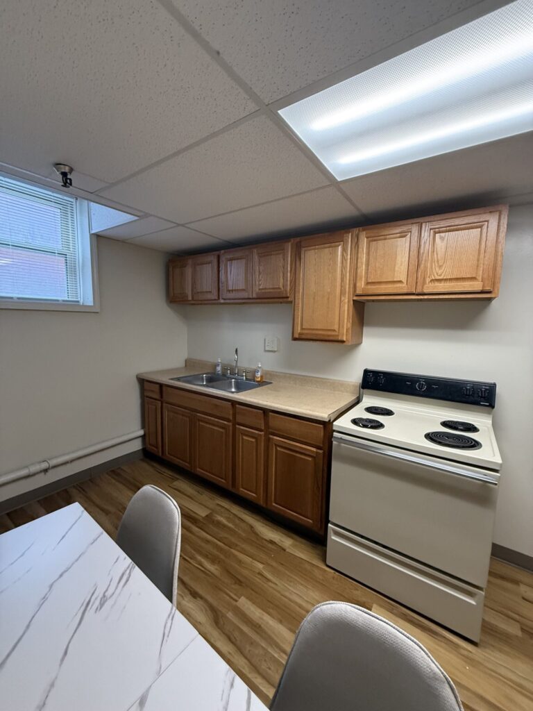 1108 E Genesee St Apt B1 photo 7