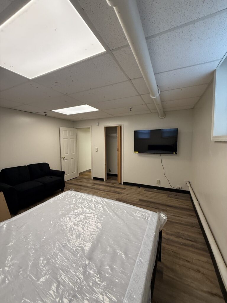 1108 E Genesee St Apt B1 photo 12
