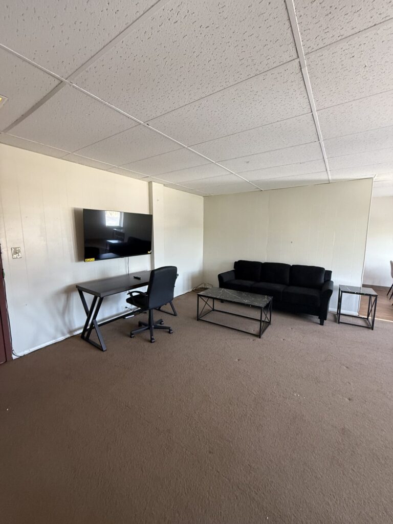 1108 E Genesee St Apt 408 photo 8