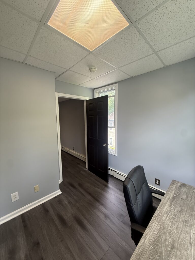 430 Columbus Ave Apt 4 photo 8