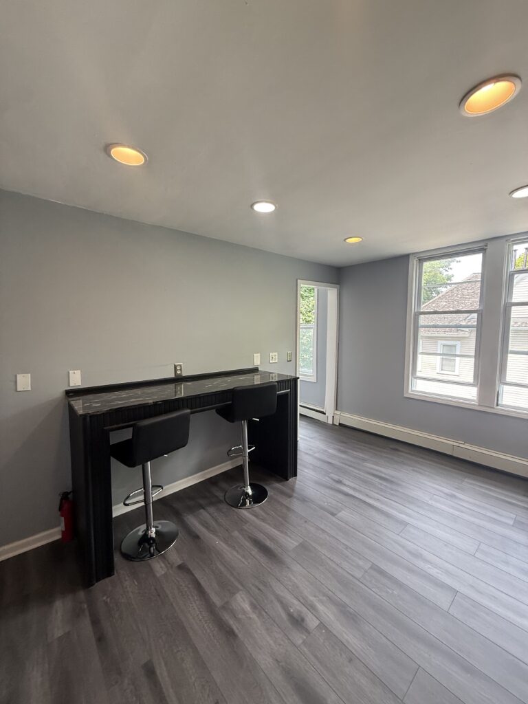 430 Columbus Ave Apt 4 photo 12