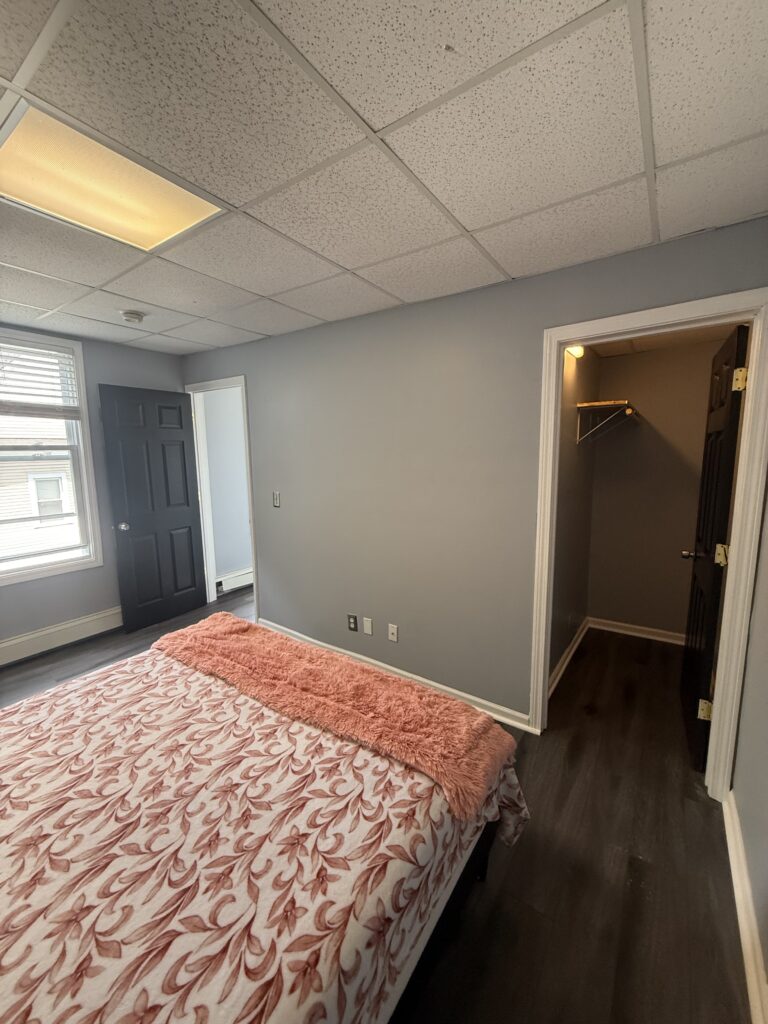 430 Columbus Ave Apt 4 photo 15