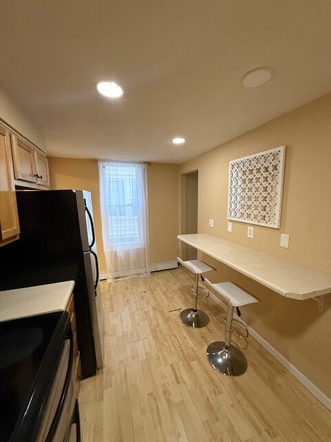 430 Columbus Ave Apt 1 photo 16