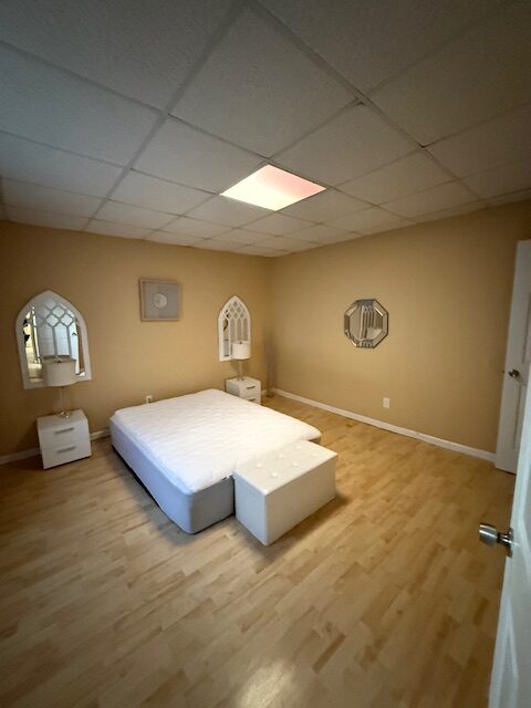 430 Columbus Ave Apt 1 photo 18