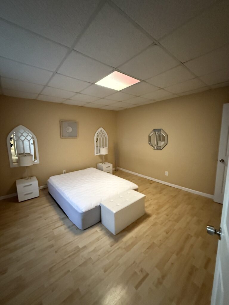 430 Columbus Ave Apt 5 photo 20