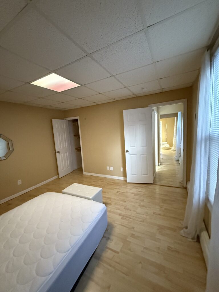 430 Columbus Ave Apt 5 photo 18