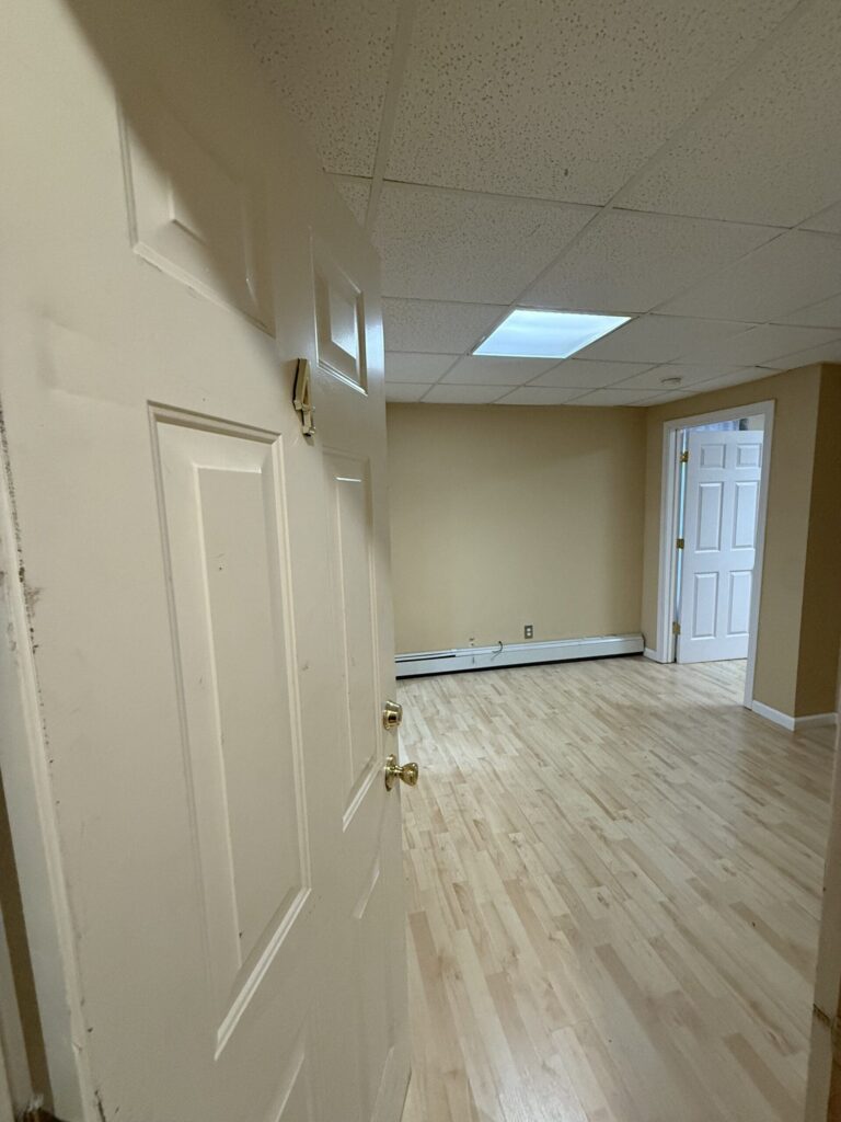 430 Columbus Ave Apt 2 photo 4