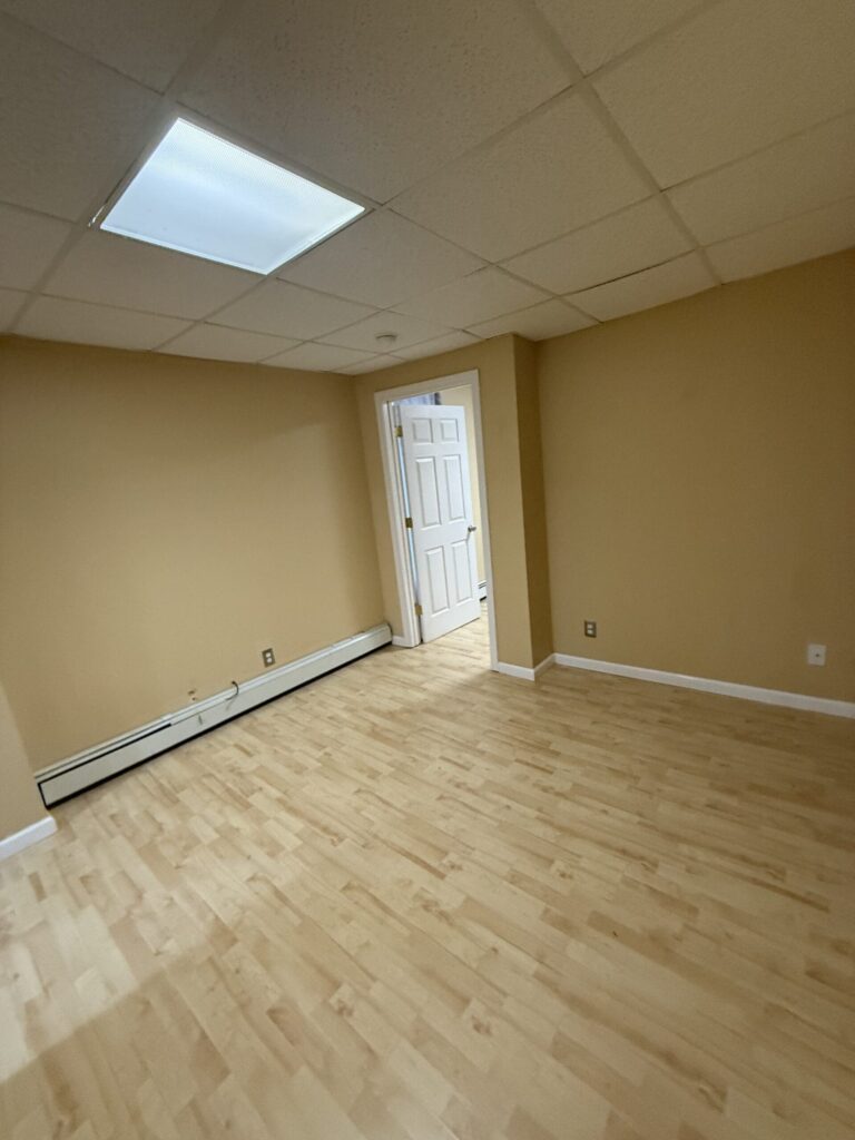430 Columbus Ave Apt 4 photo 4