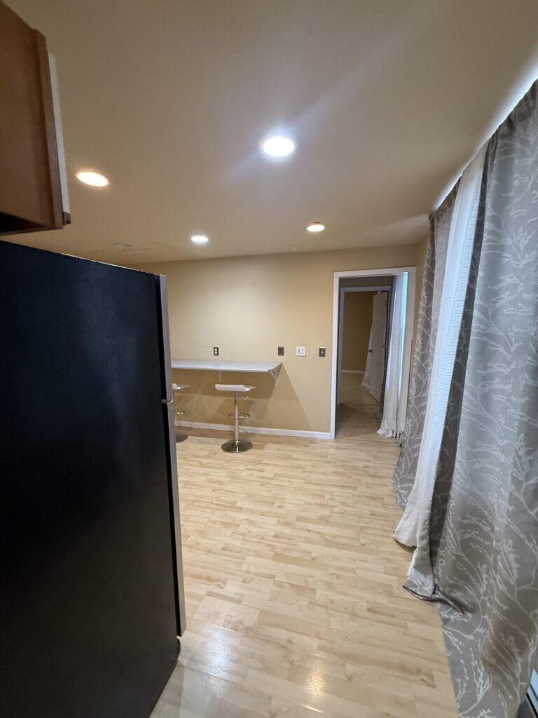 430 Columbus Ave Apt 4 photo 15