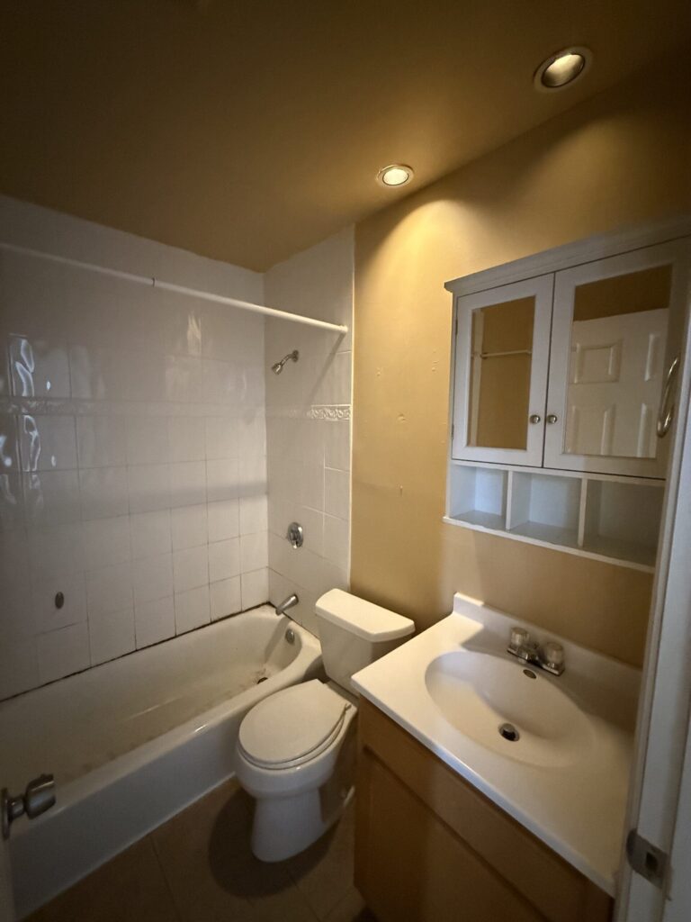 430 Columbus Ave Apt 4 photo 11