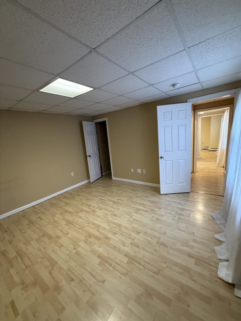 430 Columbus Ave Apt 3 photo 15